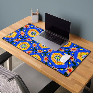 Aesthetic Floral Pattern Desk Mat