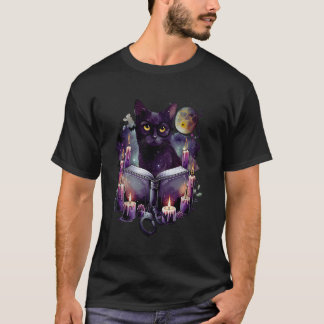 Aesthetic Mystical Cat Reading Book For Cats And B T-Shirt