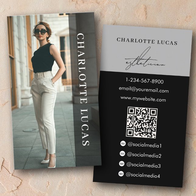 Aesthetician Spa Luxury Beauty Real Estate Black Business Card (Esthetician Spa Luxury Beauty Real Estate Black Business Card)
