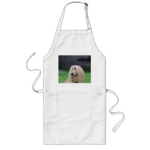 afghan-laying long apron