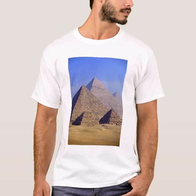 Africa, Egypt, Cairo, Giza. Great pyramids T-Shirt (Front)