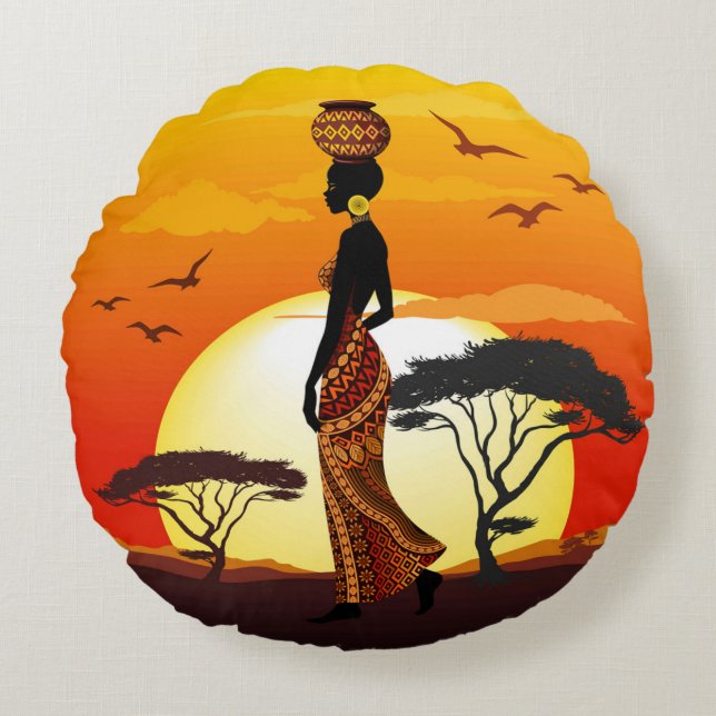 African Beautiful Woman Silhouette on African Suns Round Cushion (Front)