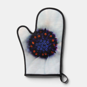 African Daisy Oven Mitt