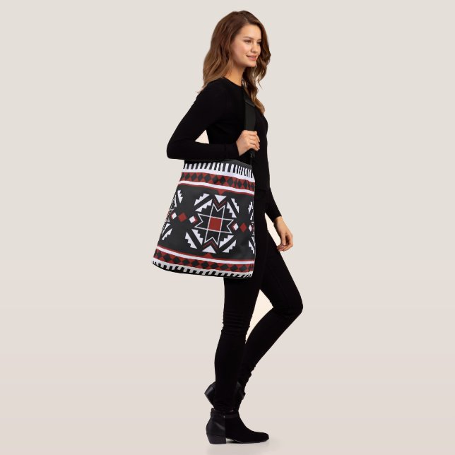 African ethnic geometric pattern crossbody bag (On Model)