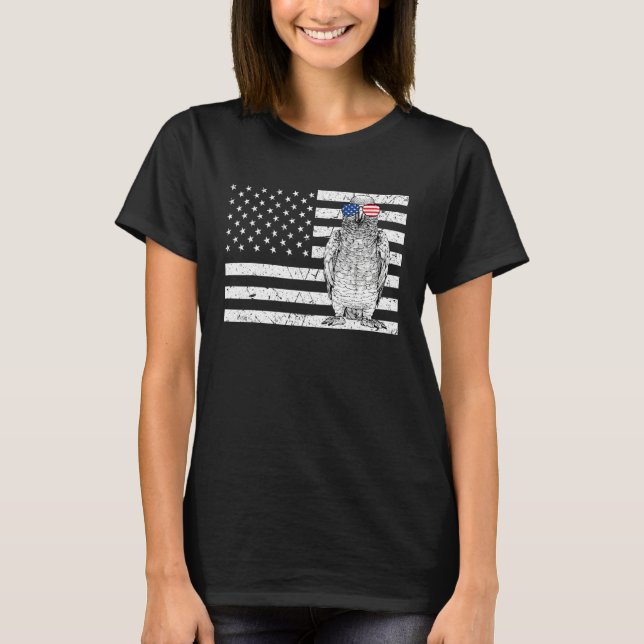 African Grey 4th of July Bird US American Flag Pat T-Shirt (Front)