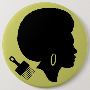 AFRO WOMAN WITH AFRO PICK 6 CM ROUND BADGE