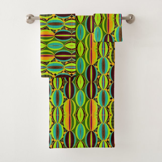 Afrocentric Geometric Cowrie Shells Bath Towel Set (Insitu)