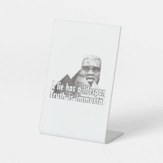 Afrocentric greatness quote pedestal sign