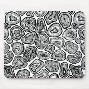 Agate slices in black and white mouse mat