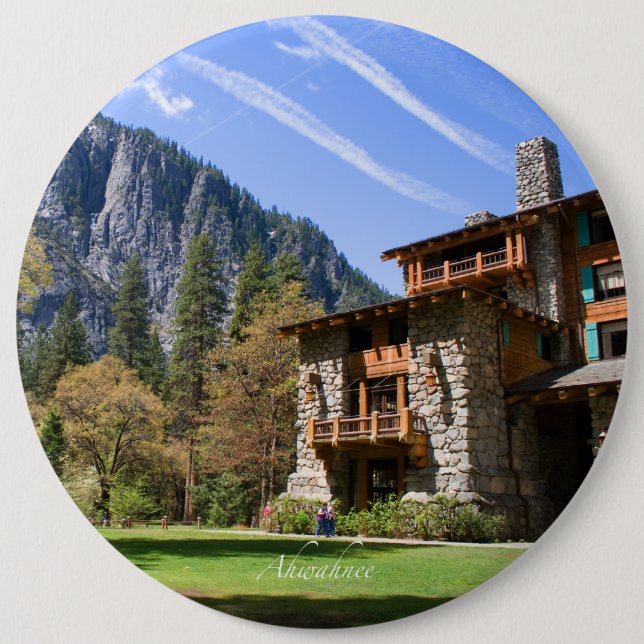 Ahwahnee 6 Cm Round Badge (Front)