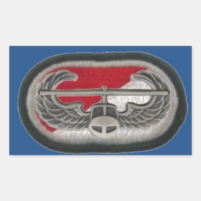 AIR ASSAULT BADGE ON 1/33 CAVALRY OVAL STICKERS (Front)