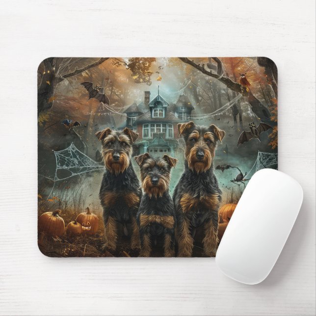 Airedale Halloween Night Doggy Delight Mouse Mat (With Mouse)