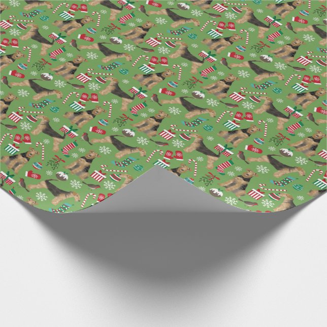 Airedale Terrier Christmas gift wrap (Corner)