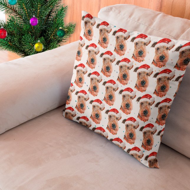 Airedale Terrier Dog Breed Christmas Cushion (Creator Uploaded)