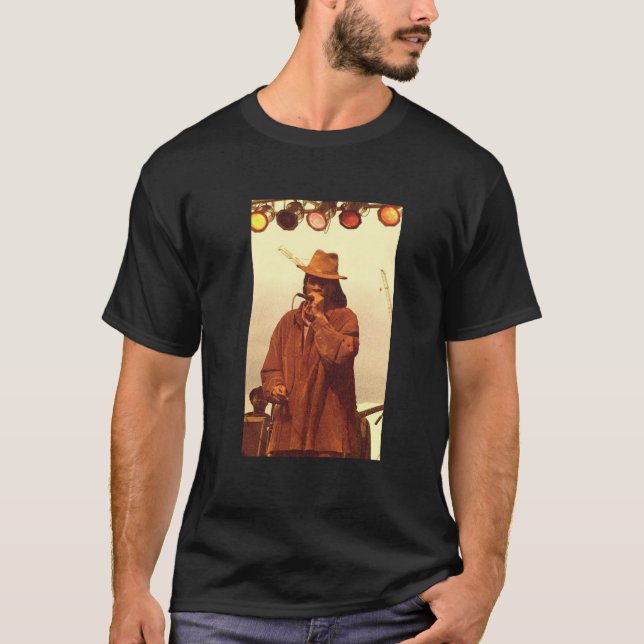 Akae Beka shirt (Front)