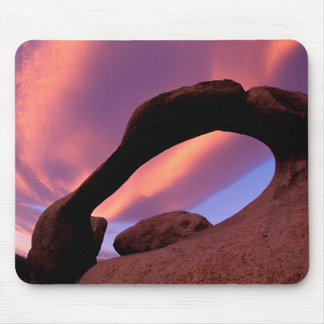Alabama Hills Arch | California Mouse Mat (Front)