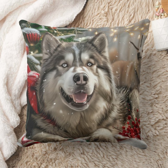 Alaskan Malamute Dog Christmas Festive Cushion (Blanket)
