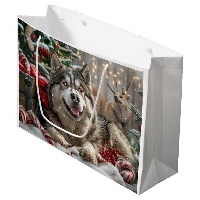 Alaskan Malamute Dog Christmas Festive Large Gift Bag (Front Angled)