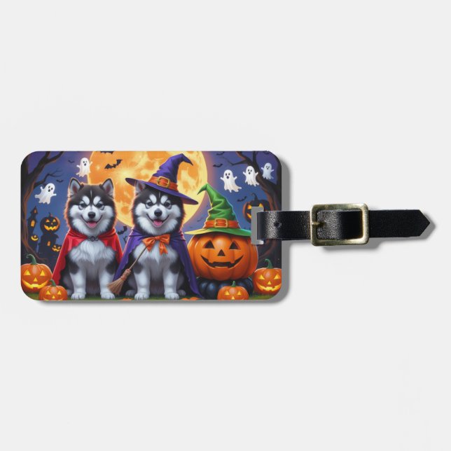Alaskan Malamute Dogs Pumpkin Halloween Funny  Luggage Tag (Front Horizontal)
