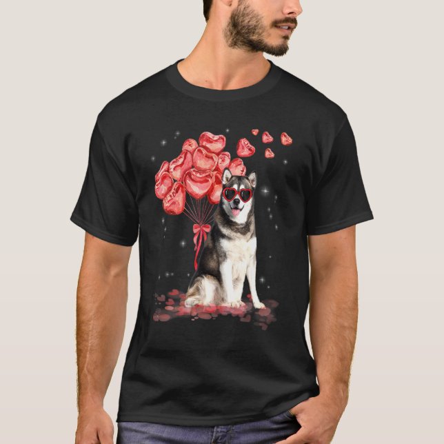 Alaskan Malamute Heart Valentines Day Dog Dad Mom T-Shirt (Front)