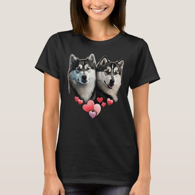 Alaskan Malamute Love Heart on Alaskan Malamute   T-Shirt (Front)