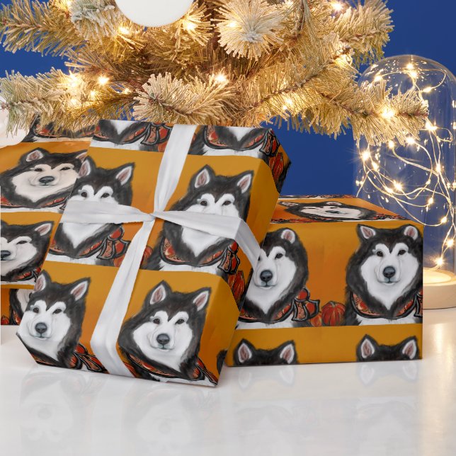 Alaskan Malamute                       Wrapping Paper (Holidays)