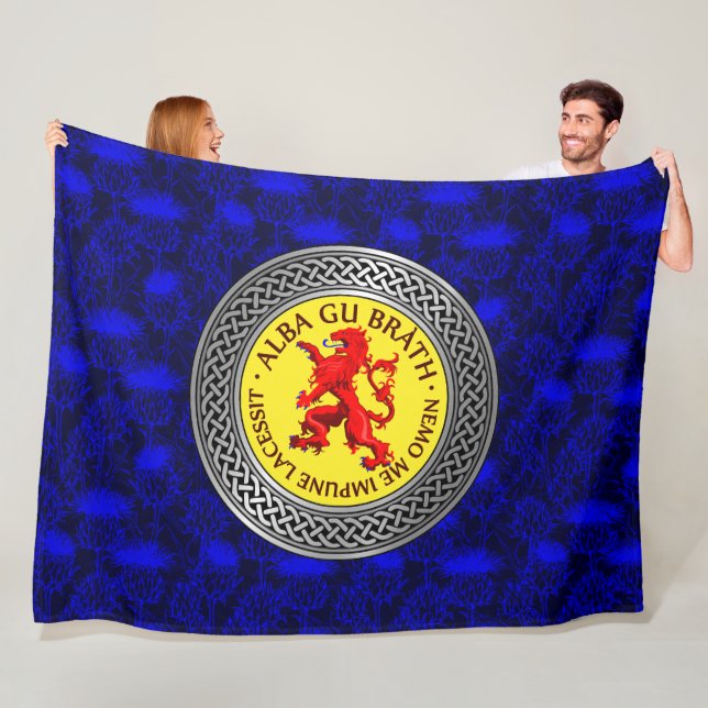 Alba Gu Brath Lion Rampant Knot Fleece Blanket (In Situ)
