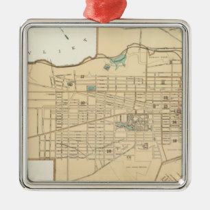 Albany Metal Tree Decoration