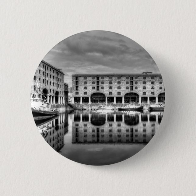 Albert Dock Liverpool Reflections 6 Cm Round Badge (Front)