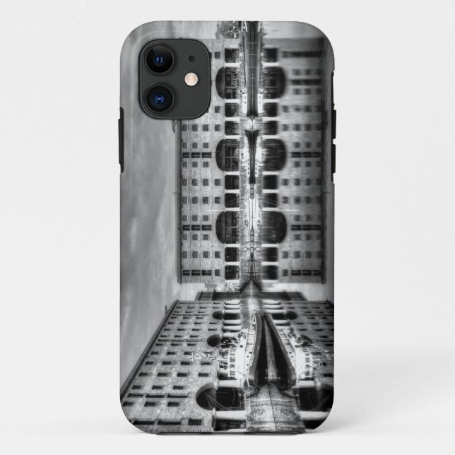 Albert Dock Liverpool Reflections Case-Mate iPhone Case (Back)