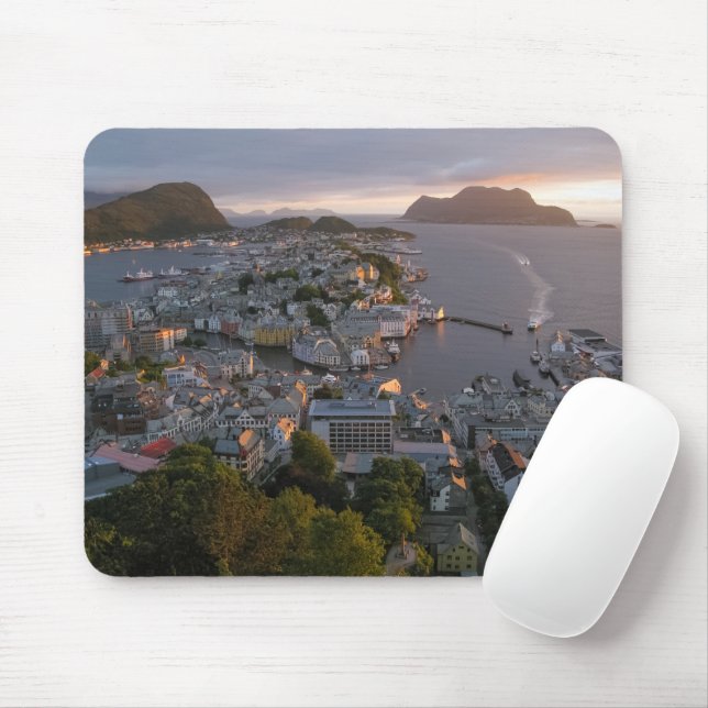 Alesund Norway Mouse Mat (With Mouse)