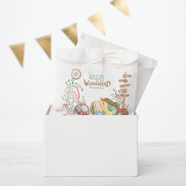 Alice Adventures in Woderland Birthday Tea Party Favour Bags (Party)