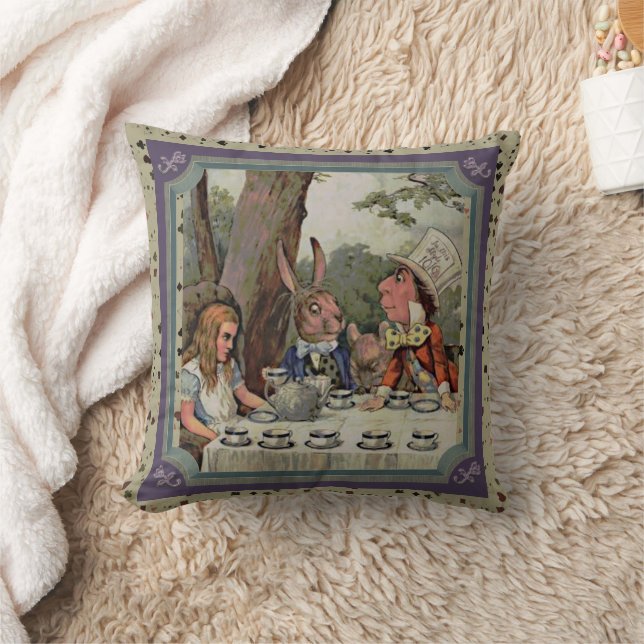 Alice's Tea Party Mad Hatter Wonderland Frame Cushion (Blanket)