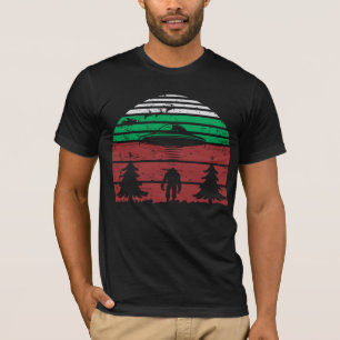 Alien Abduction Bigfoot UFO Sci Fi Lover T-Shirt