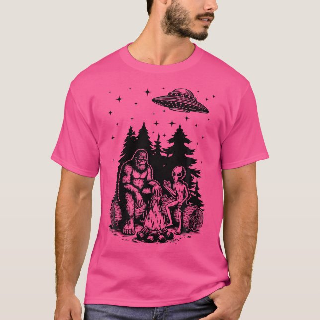 Alien And Bigfoot Campfire Sasquatch Ufo For Outdo T-Shirt (Front)