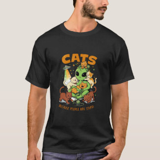 Alien and cats in harmony T-Shirt
