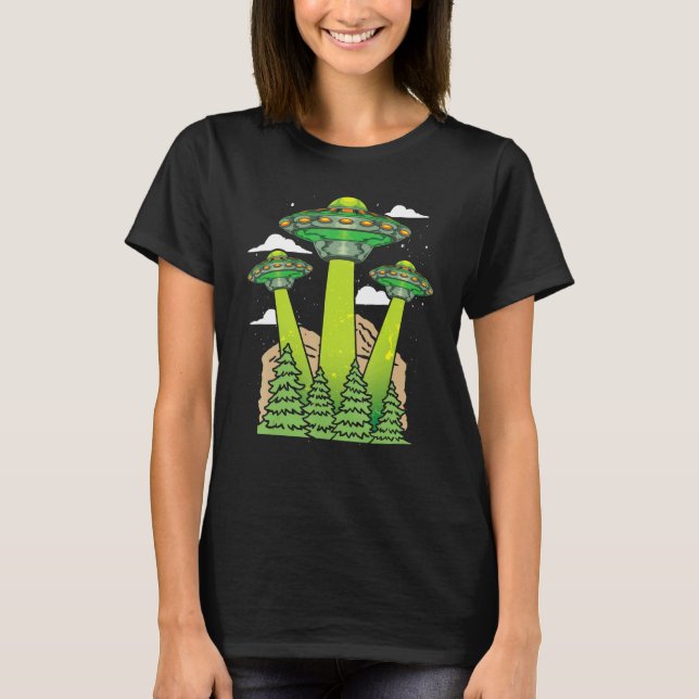 Alien Believer Science Fiction Extraterrestrial Sc T-Shirt (Front)