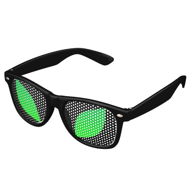 Alien Cat eyes Retro Sunglasses (Angled)