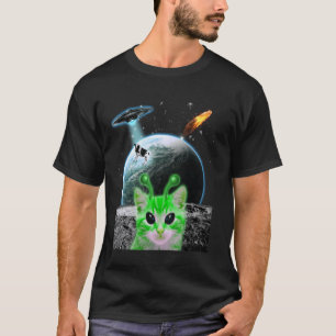 Alien Cat In Space Kitten Cats Lover UFO Funny Kit T-Shirt