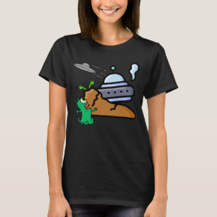 Alien Crash Landing Retro.b T-Shirt