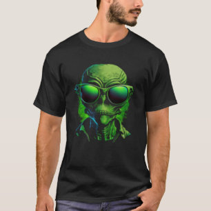 Alien Head Alien Face Hipster Sunglasses UFO T-Shirt