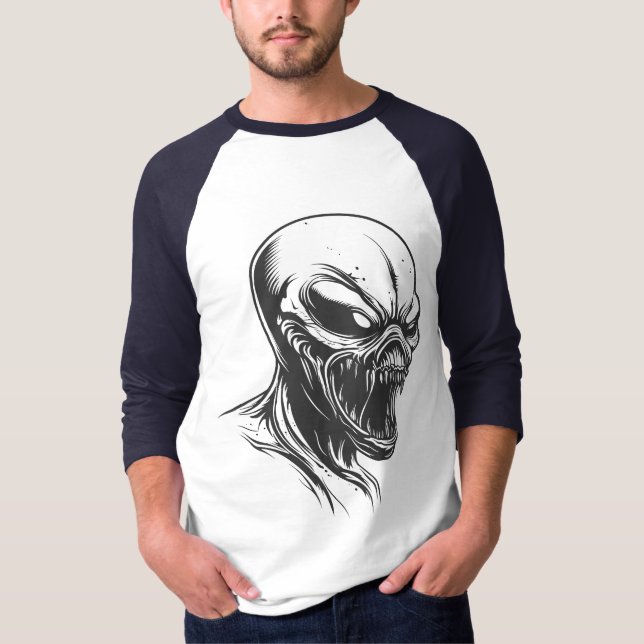 Alien Horror Skull T-Shirt – Dark Sci-Fi Creature  (Front)