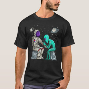 Alien Inking Astronaut Tattoo Vintage Grunge Tatto T-Shirt
