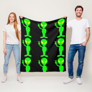 ALIEN LITTLE GREEN MAN BLANKET