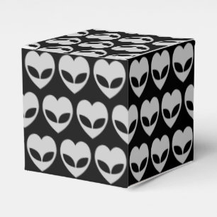 Alien Love Heart Favour Box