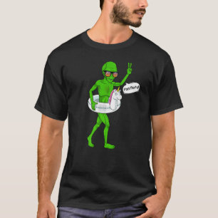 Alien Pool Party Unicorn Float UFO Extraterrestri T-Shirt