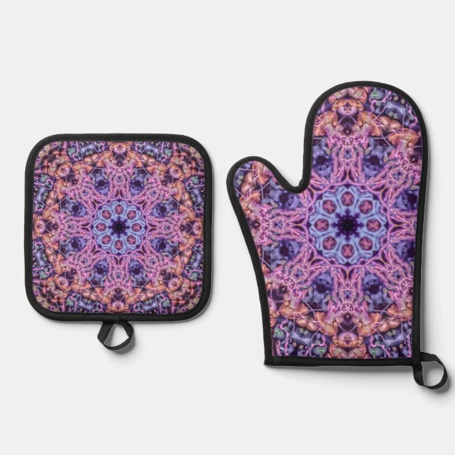 Alien Purple Psychedelic Kaleidoscopic Mandala Oven Mitt & Pot Holder Set (Front)