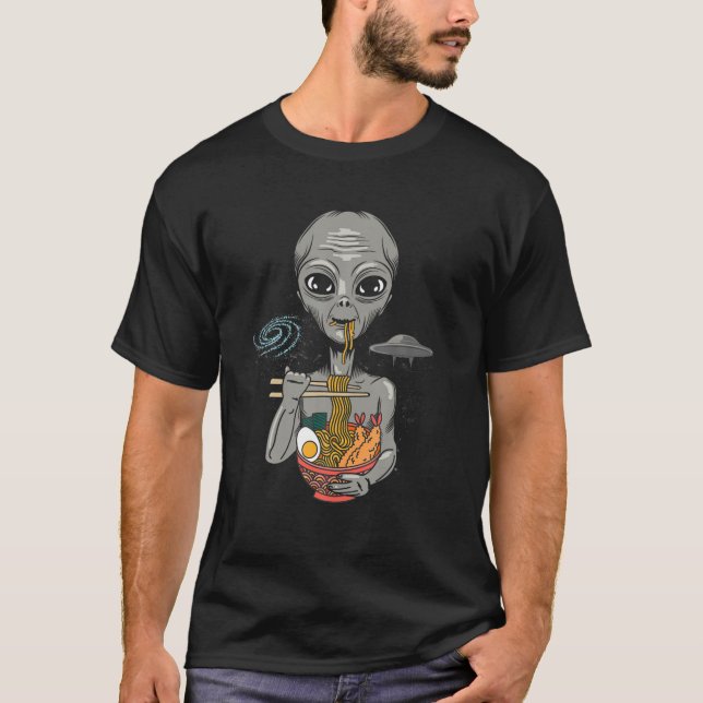 Alien Ramen Funny Kawaii Anime Japanese Noodles Be T-Shirt (Front)