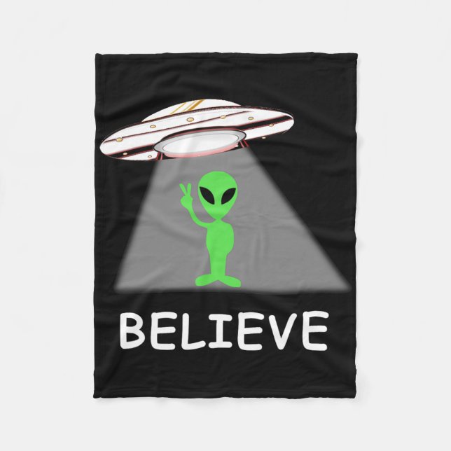 Alien Shirt - I Believe New Cool Ufo  Fleece Blanket (Front)