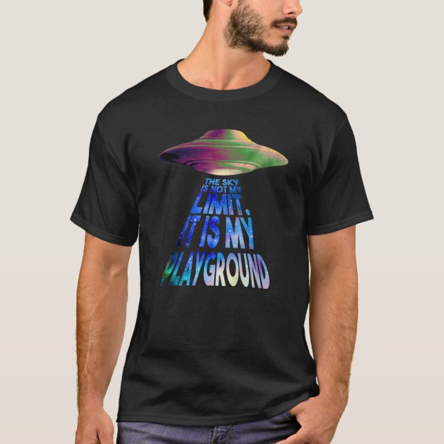 Alien Spaceship UFO  1 T-Shirt (Front)